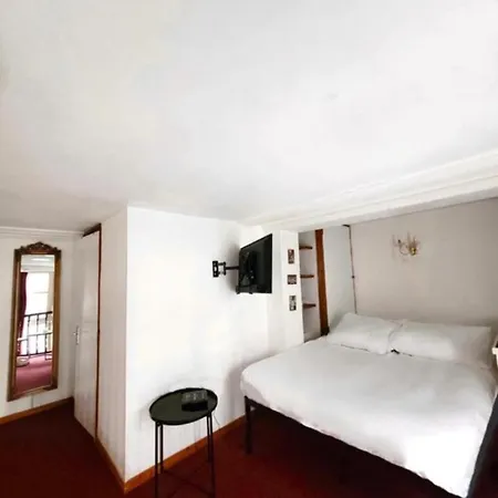 Bon Plan 4 Personnes - Gare Flandres Lejlighed